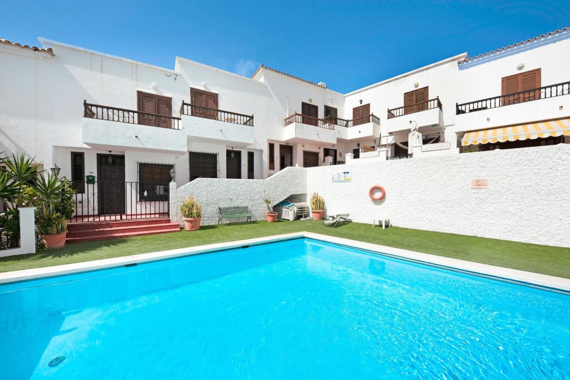 Casa Sarita - Farbenfrohes Ferienhaus Chayofa Exterior photo